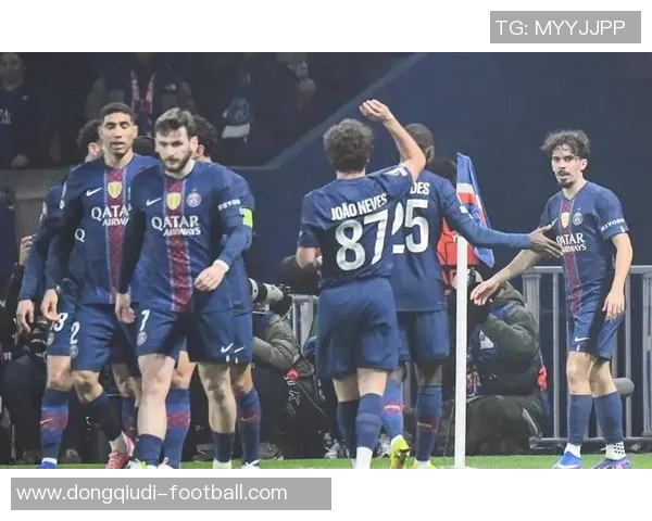 巴黎圣日耳曼大胜切尔西帽子戏法引发全场狂欢精彩回顾与分析